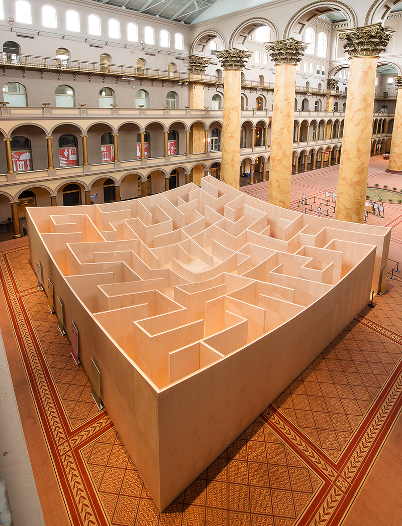 Illustration for article titled The Middle of this Massive Indoor Maze Reveals How To Get Back Out Again